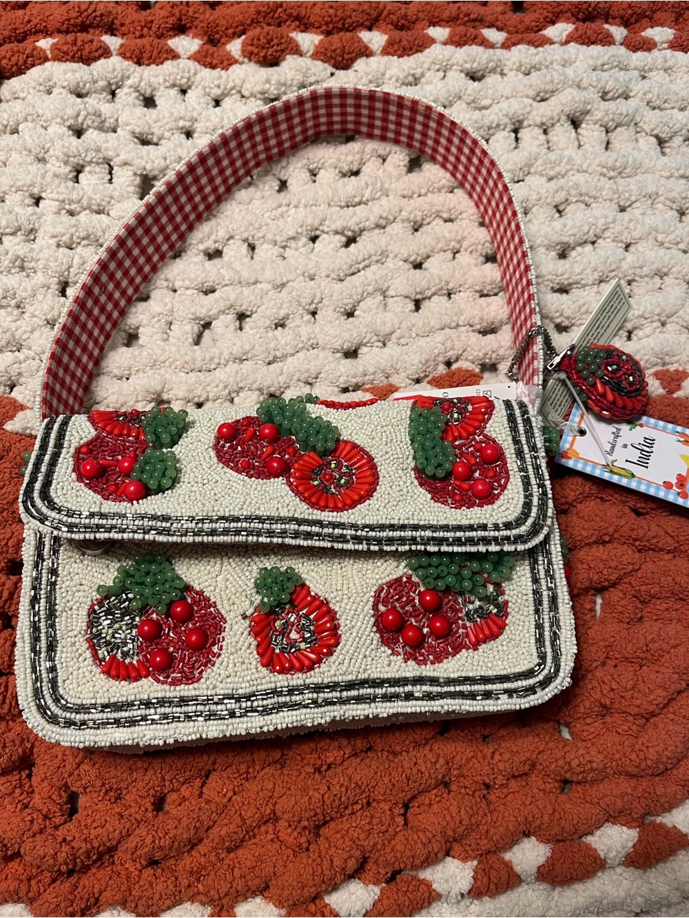 *VIRAL* Beaded Strawberry/ Tomato Shoulder Bag - Red & Green